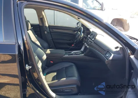 2019 Honda Accord Ex-L 2.0T z USA, uszkodzony, nr VIN 1HGCV2F50KA013083